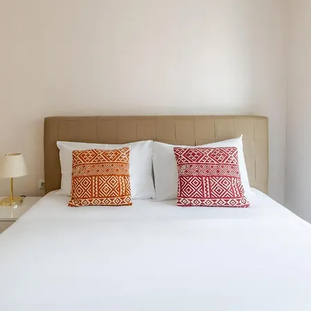 Cozy Flat W Balcony 8 Min To Metro And Taksim Apartamento